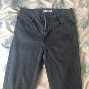 Black Levi’s size 29 Mike huh super skinny jeans